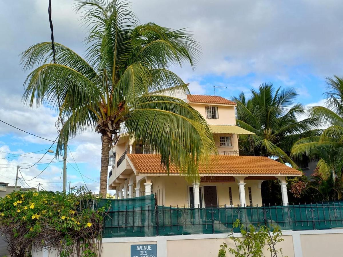 Villa L'Or With Private Pool Flic en Flac Exterior photo
