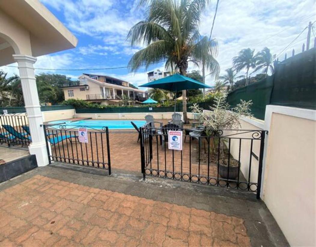 Villa L'Or With Private Pool Flic en Flac Exterior photo