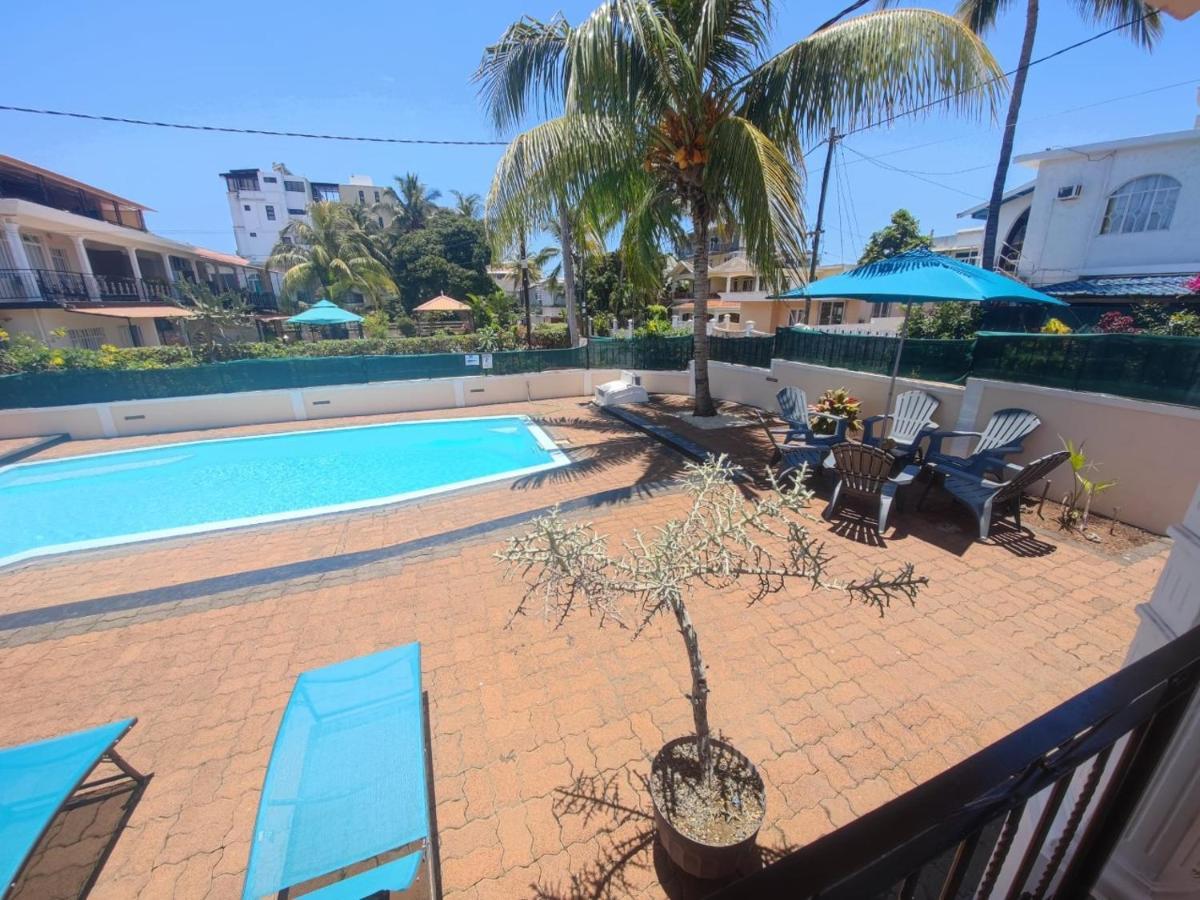 Villa L'Or With Private Pool Flic en Flac Exterior photo